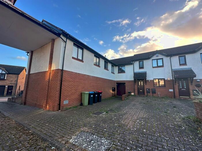 1 Bedroom Maisonette To Rent In Gardiner Court, Blue Bridge, Milton Keynes, MK13