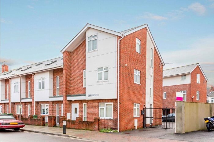 1 Bedroom Apartment To Rent In Charlotte Terrace, Warren Avenue, Southsea, PO4