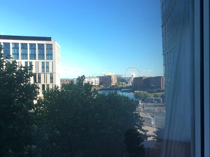 2 Bedroom Flat To Rent In Kenyons Steps, Liverpool, L1