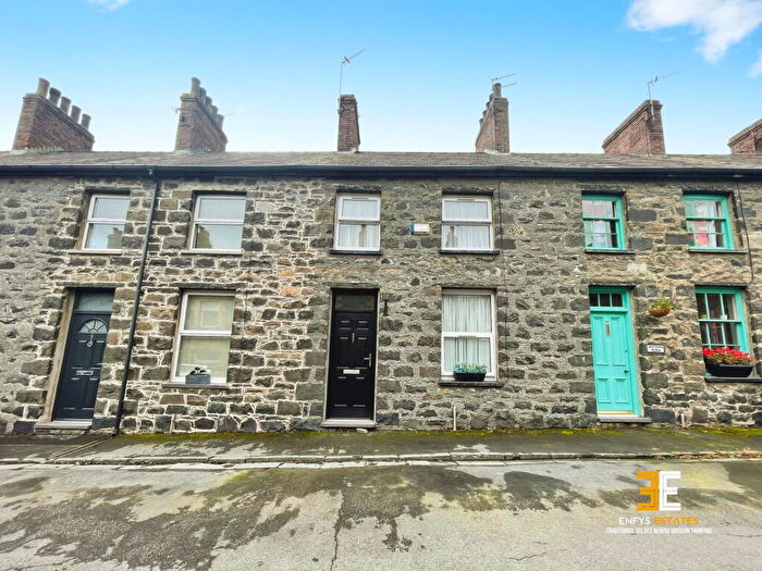 2 Bedroom Terraced House For Sale In Bell Cottages, Penmaenmawr, LL34