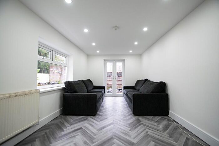 8 Bedroom House To Rent In Richards Street, Cathays, CF24