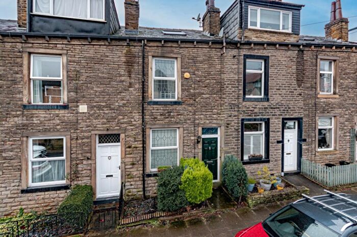 3 Bedroom Terraced House For Sale In Belgrave Road, Bingley, West Yorkshire, BD16