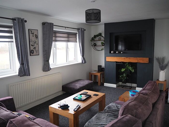 2 Bedroom Property For Sale In House, Belton, North Lincolnshire, DN9