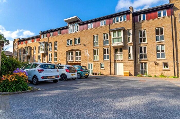 1 Bedroom Apartment To Rent In Warburton Court, High Street, Uppermill, Oldham, OL3