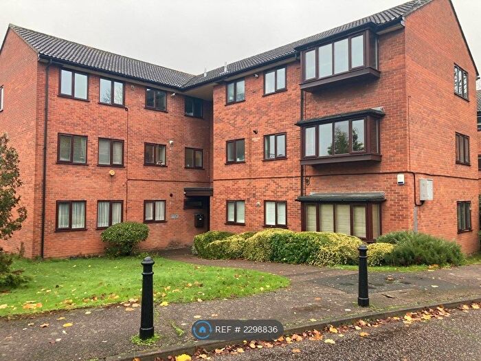 1 Bedroom Flat To Rent In Church Road, Buckhurst Hill, IG9