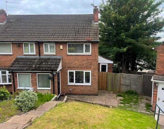2 Bedroom Property To Rent In Redbank Avenue, Erdington, Birmingham, B23