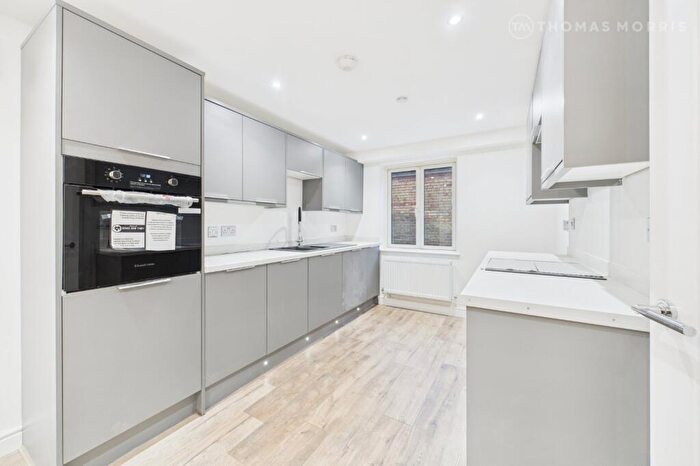 3 Bedroom Terraced House For Sale In Windmill Row, St. Neots, Cambridgeshire, PE19