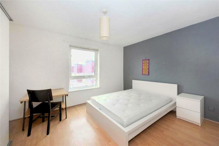 4 Bedroom Maisonette To Rent In Myers Lane, London, SE14