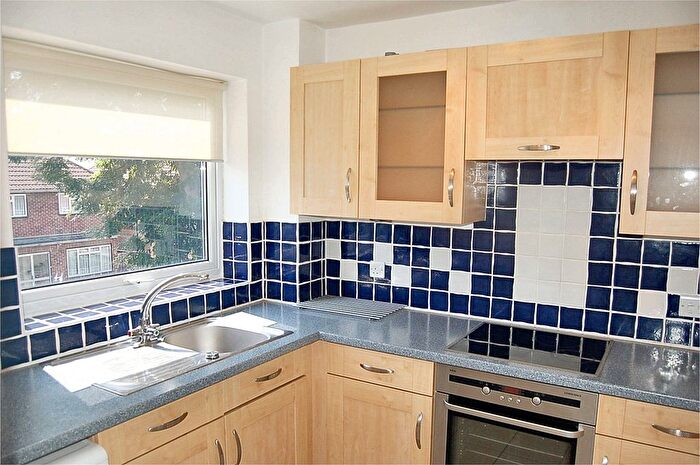 1 Bedroom Flat To Rent In Bawtree Road, Uxbridge, UB8