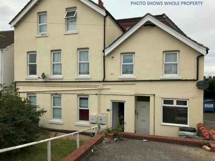 1 Bedroom Flat To Rent In Roman Bank, Lincolnshire, Skegness, PE25