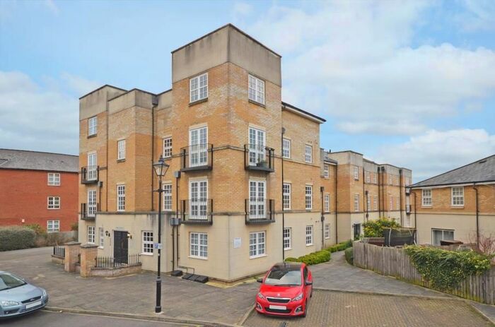 1 Bedroom Flat To Rent In Hardisty Cloisters, Leeman Road, York, YO26
