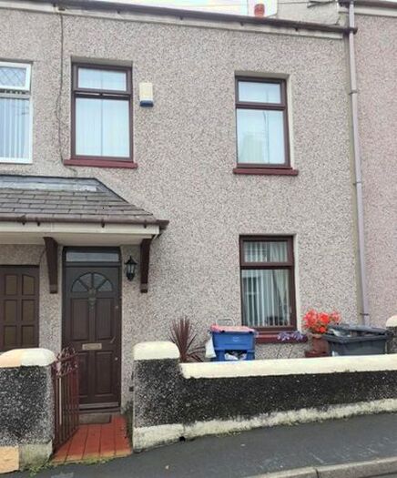 2 Bedroom Terraced House To Rent In Station Street, Holyhead, LL65