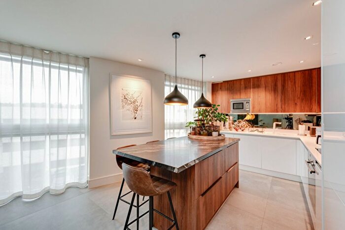 2 Bedroom Flat For Sale In Titan Court, Flower Lane, Mill Hill, NW7