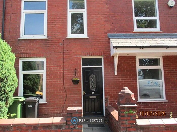 2 Bedroom Terraced House To Rent In Church Street, Westhoughton, Bolton, BL5