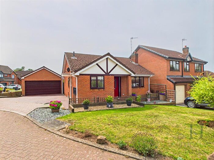 3 Bedroom Detached House For Sale In Beaufort Court, West Bridgford, Nottingham, NG2