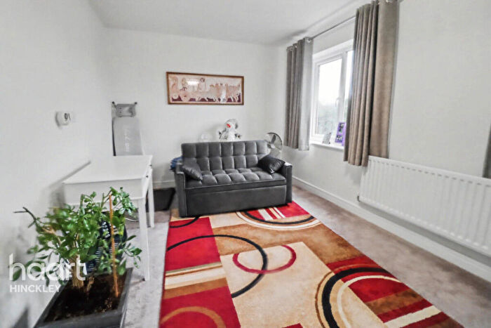 4 Bedroom Semi-Detached House For Sale In Notleyfield Close, Leicester, LE9