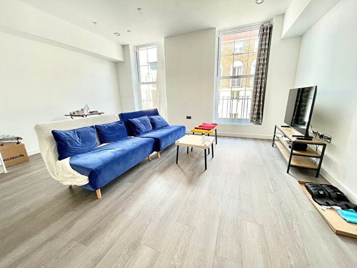 1 Bedroom Flat To Rent In Queen Street, Ramsgate, Kent, CT11