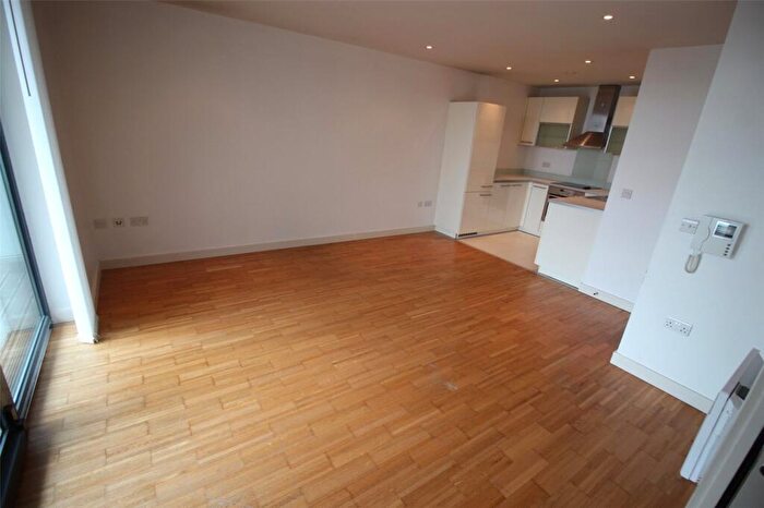 1 Bedroom Apartment To Rent In St Georges Island, Kelso Place, Manchester, Greater Manchester, M15