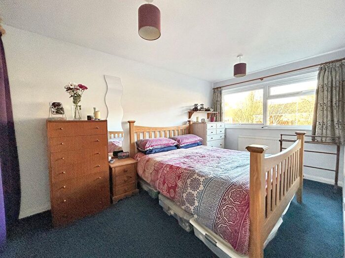 3 Bedroom Terraced House For Sale In Cavalier Close, Dibden, SO45