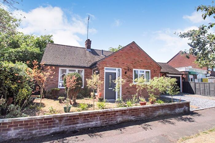 3 Bedroom Detached Bungalow For Sale In Berry Drive, Bromham, MK43