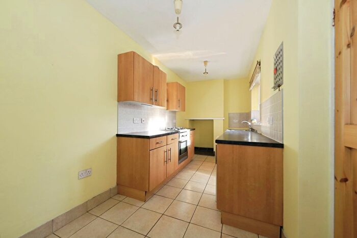 3 Bedroom Semi-Detached House For Sale In Riches Street, Wolverhampton, West Midlands, WV6