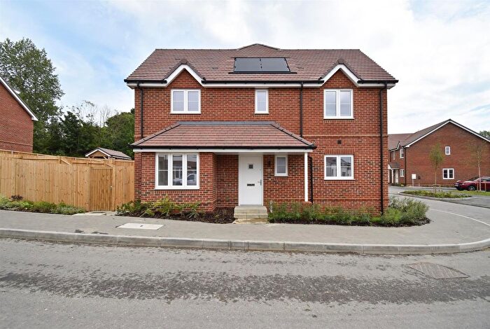 3 Bedroom Property To Rent In Glenister Way, St Leonards On Sea, TN37