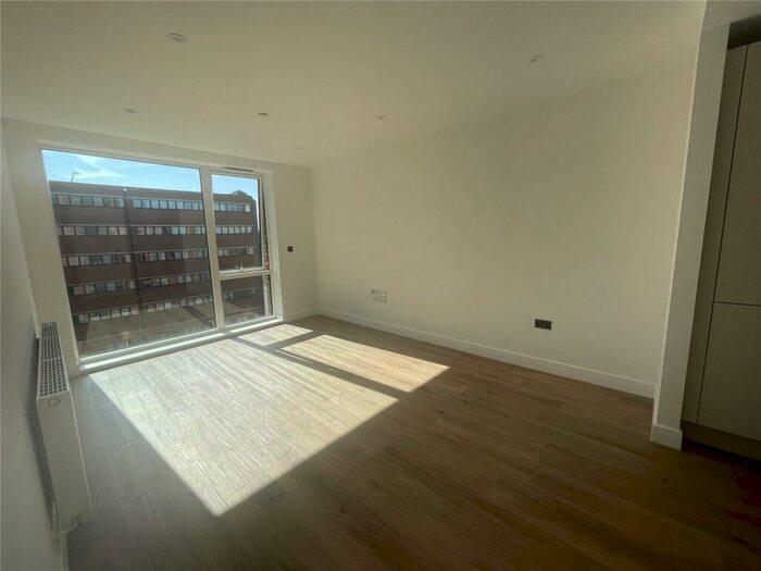 1 Bedroom Apartment To Rent In Snow Hill Wharf, Shadwell Street, Birmingham, B4