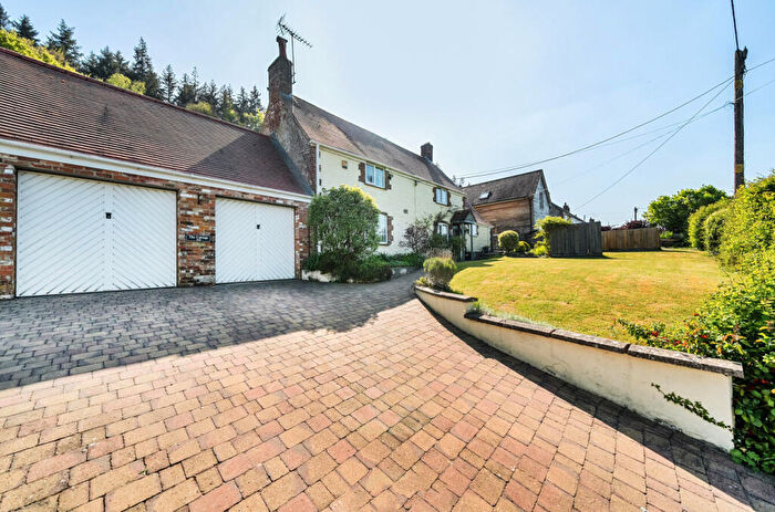 3 Bedroom Cottage For Sale In Shearcross, Crockerton, Crockerton, BA12