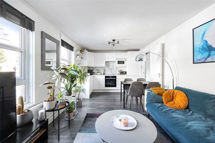 2 Bedroom Flat To Rent In Ashbridge Street, Marylebone, London, NW8