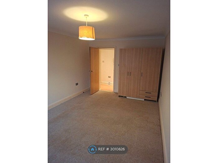 1 Bedroom Flat To Rent In Princess Lodge Princess Street, Luton, LU1
