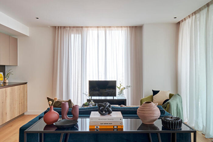 1 Bedroom Apartment For Sale In The City Collection, Shoreditch, N1