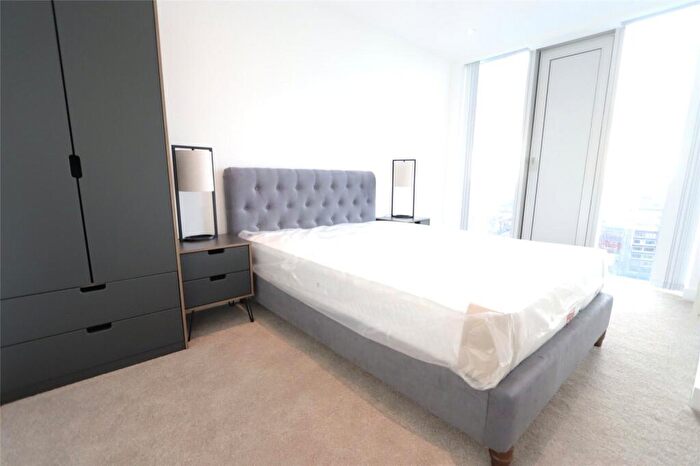 2 Bedroom Apartment To Rent In Chester Road, Manchester, M15