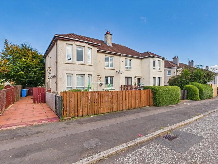 3 Bedroom Flat For Sale In Cloberhill Road, Knightswood, Glasgow, G13