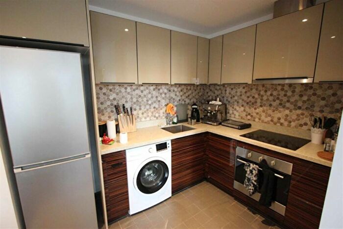 1 Bedroom Flat To Rent In Jewel Square, Wapping, E1W