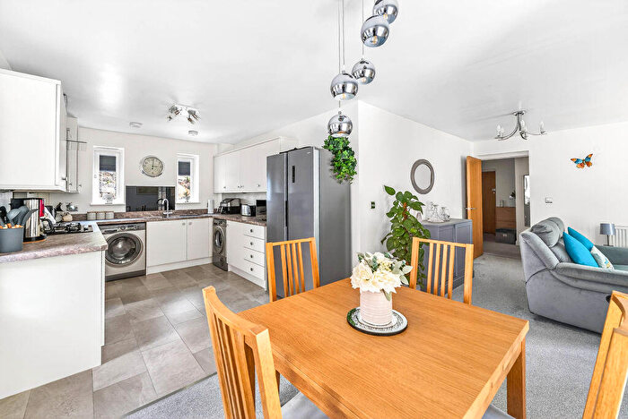 2 Bedroom Flat For Sale In The View, Weston Super Mare - Luxurious Apartment, BS23