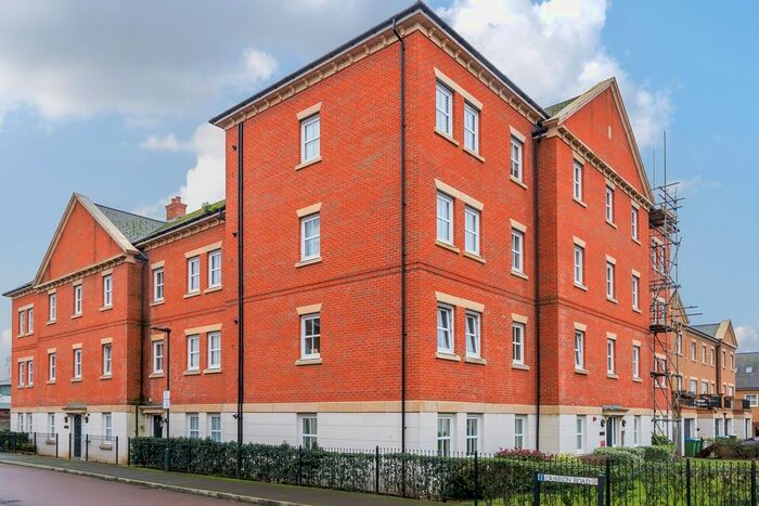 2 Bedroom Flat To Rent In Crimson Road, Erith, DA8