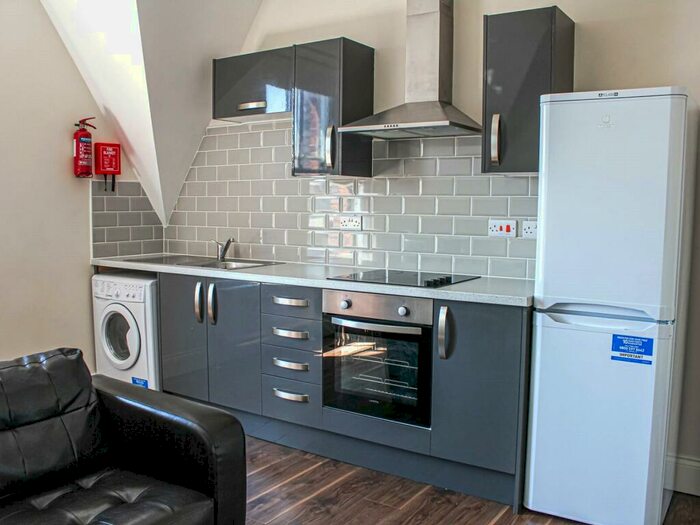 1 Bedroom Apartment To Rent In Apt, Fairbairn Residence #, LS2