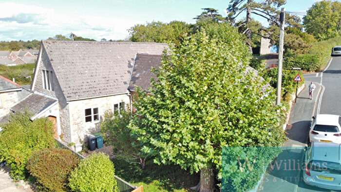 2 Bedroom Terraced House For Sale In Arnold Road, Binstead, PO33