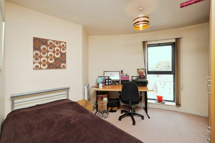 2 Bedroom Flat To Rent In Grant Road, Harrow, HA3