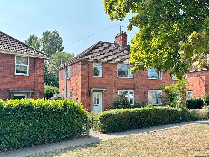 3 Bedroom Semi Detached House For Sale In Frome Road, Southwick, Trowbridge, BA14