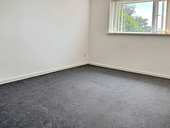 2 Bedroom End Of Terrace House To Rent In Pant Yr Helyg, Swansea, SA5