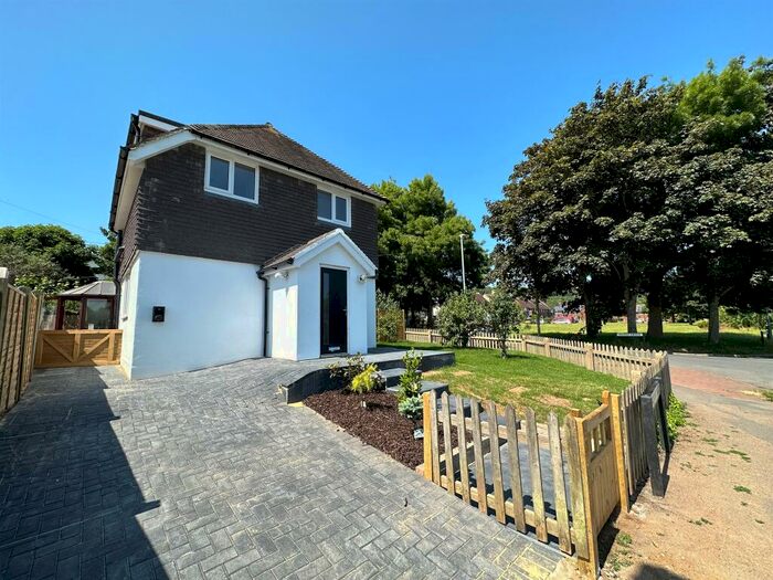 2 Bedroom House To Rent In Landport Road, Lewes, BN7