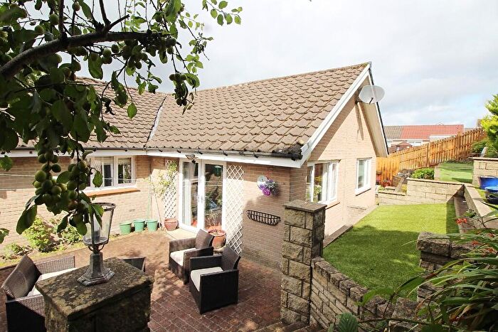 3 Bedroom Semi-Detached Bungalow For Sale In Strathleven Drive, Strathleven Park, Bonhill, G83