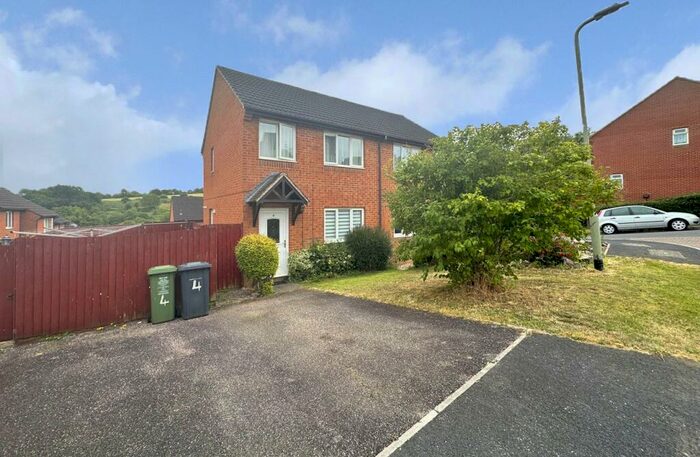3 Bedroom Semi-Detached House To Rent In Exeter, Devon, EX4