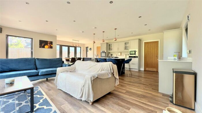 5 Bedroom Detached House For Sale In Liverpool Road, Neston, Cheshire, CH64