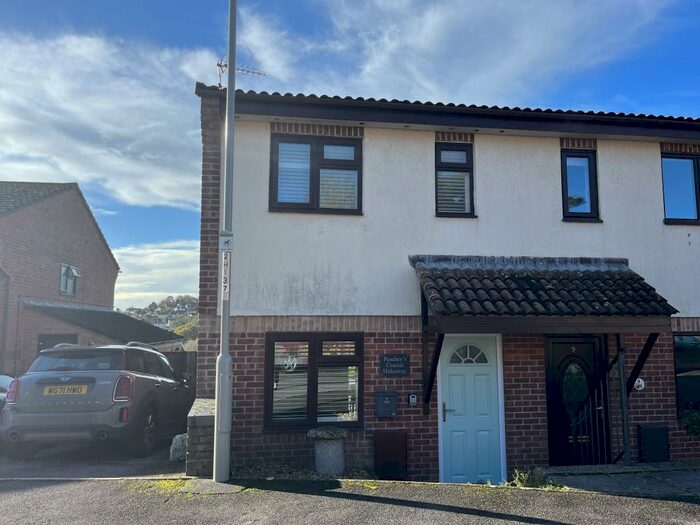 2 Bedroom House To Rent In Henrys Way, Lyme Regis, DT7