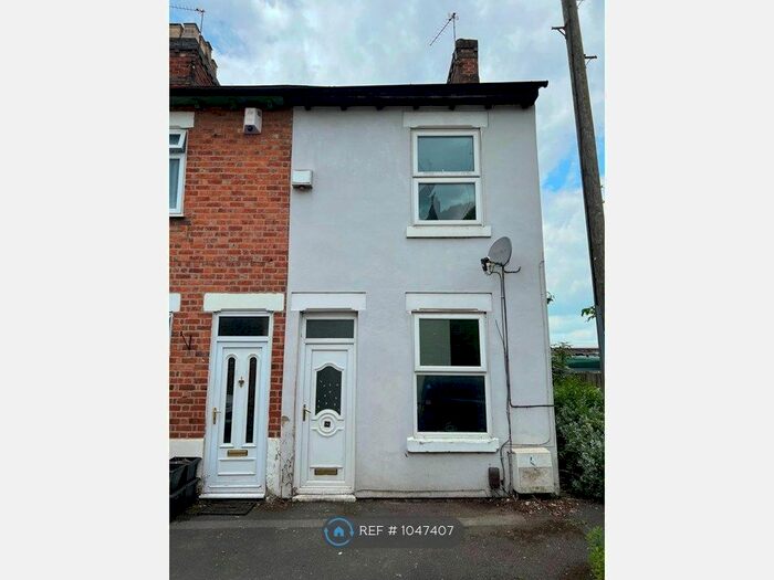 2 Bedroom Terraced House To Rent In Lime Tree Avenue, Stafford, ST16