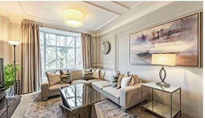 6 Bedroom Flat To Rent In Park Road, St John's Wood, London, NW8