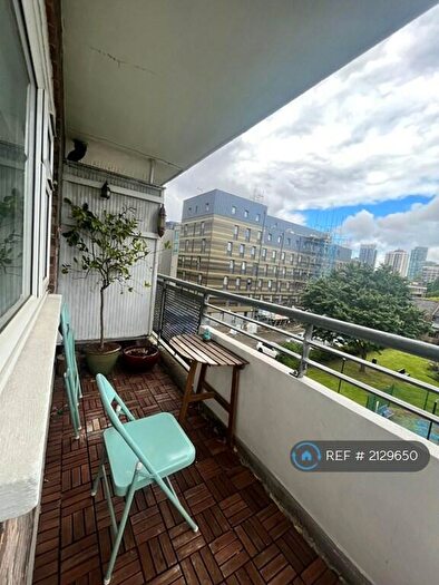 2 Bedroom Flat To Rent In Malcolm House, London, N1