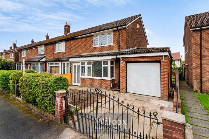 3 Bedroom Semi-Detached House For Sale In Greenheys Road, Little Hulton, M38